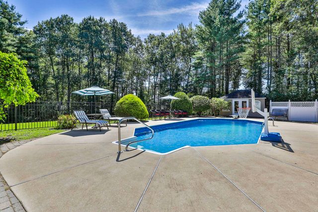 3 Hamilton Lane, Salem, NH 03079