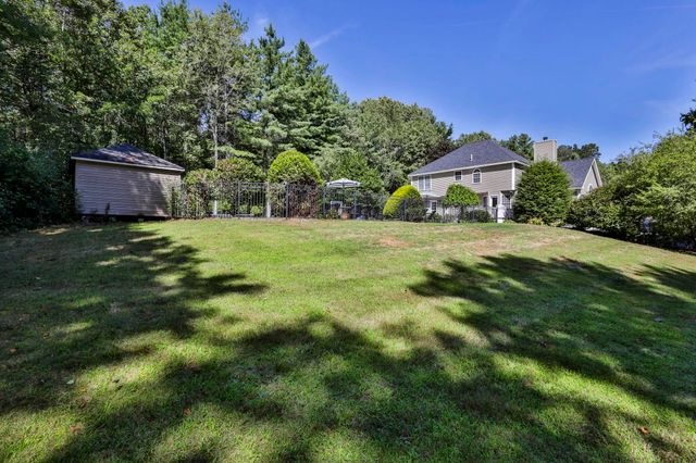 3 Hamilton Lane, Salem, NH 03079