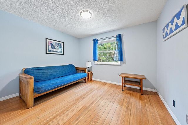 15629 95th Avenue N, Jupiter, FL 33478