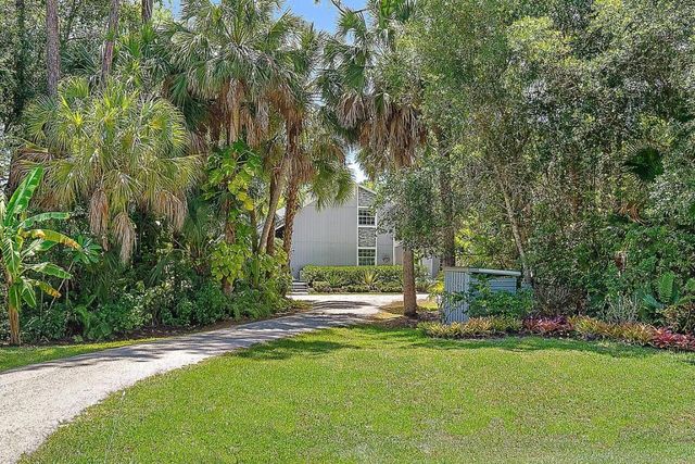 15629 95th Avenue N, Jupiter, FL 33478