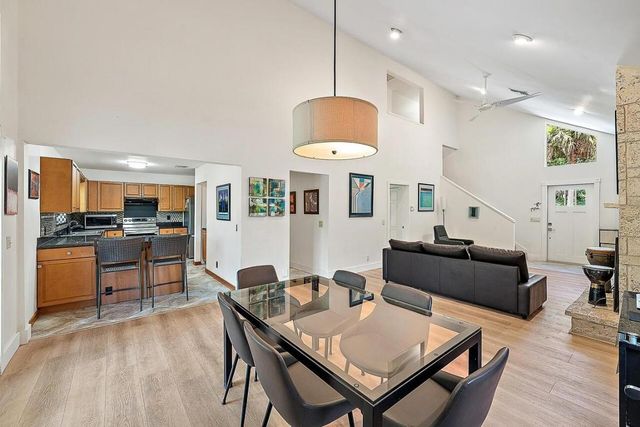 15629 95th Avenue N, Jupiter, FL 33478