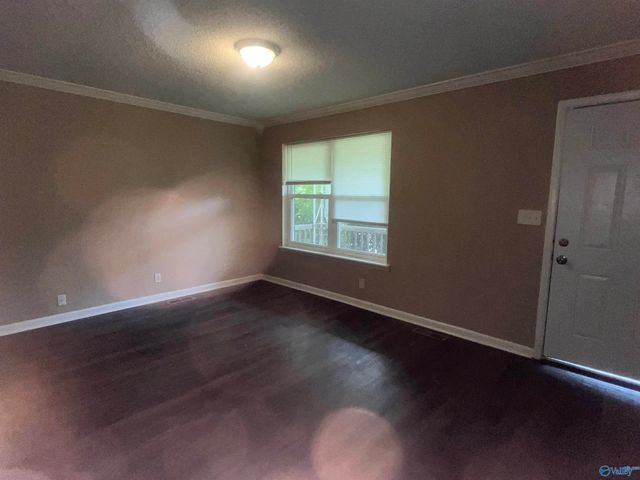3260 NW Uvalde Lane NW, Huntsville, AL 35810