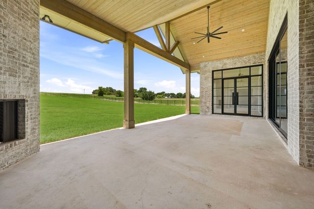 10604 Fleming Slough Drive, Fort Worth, TX 76179