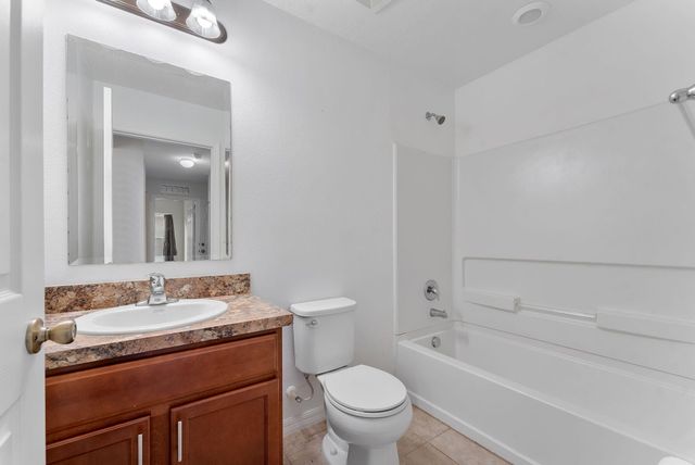 5330 NW Pine Trail Circle, Port St. Lucie, Port St Lucie, FL 34983