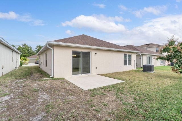 5330 NW Pine Trail Circle, Port St. Lucie, Port St Lucie, FL 34983