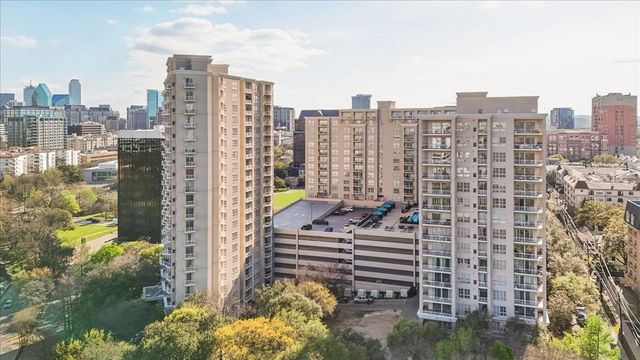 3225 Turtle Creek Boulevard 832, Dallas, TX 75219