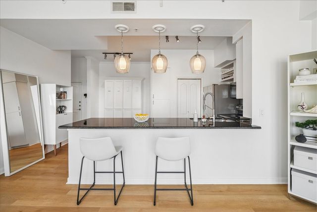 3225 Turtle Creek Boulevard 832, Dallas, TX 75219