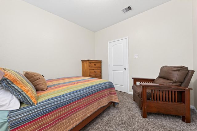 166 Cobblestone Lane, Cleveland, TX 77327