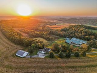 29000 Monarch Ave Avenue, Kendall, WI 54638