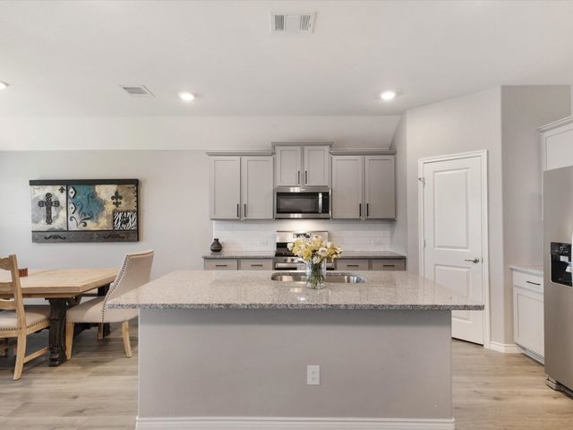 3257 Trails End Road, Aubrey, TX 76227