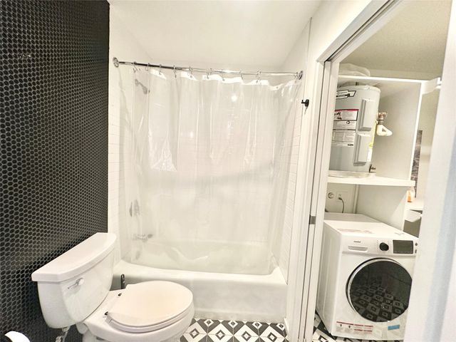 201 Academy DR 205, Austin, TX 78704