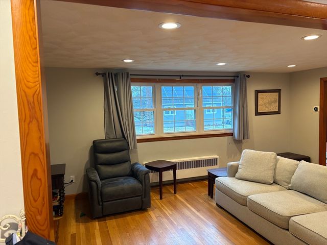 22 Farwell Ave, Boston, MA 02136