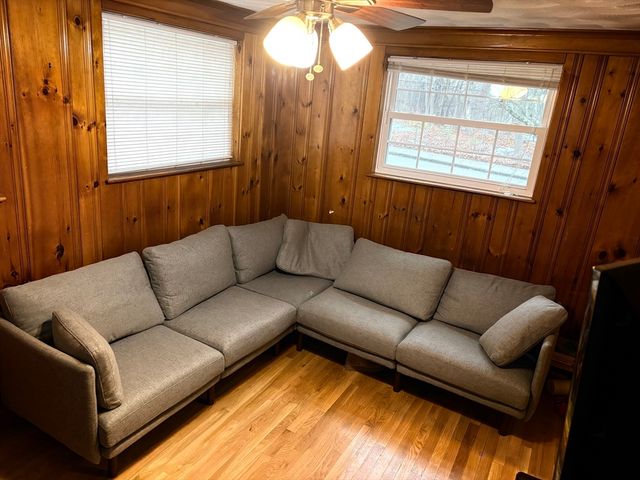 22 Farwell Ave, Boston, MA 02136