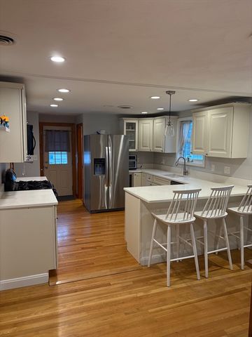 22 Farwell Ave, Boston, MA 02136