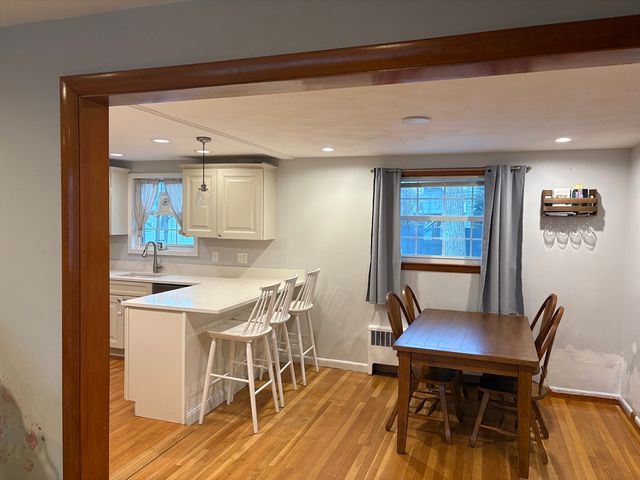 22 Farwell Ave, Boston, MA 02136