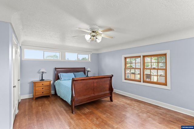 1936 Orchard hts Rd NW, Salem, OR 97304