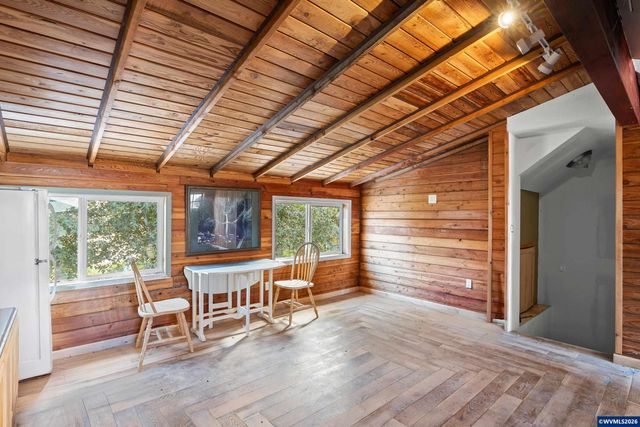 1936 Orchard hts Rd NW, Salem, OR 97304