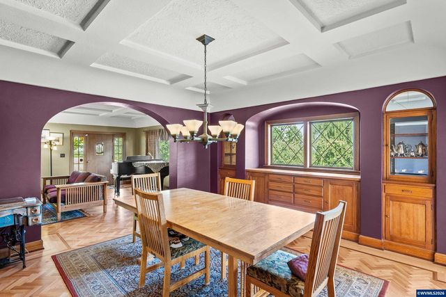 1936 Orchard hts Rd NW, Salem, OR 97304