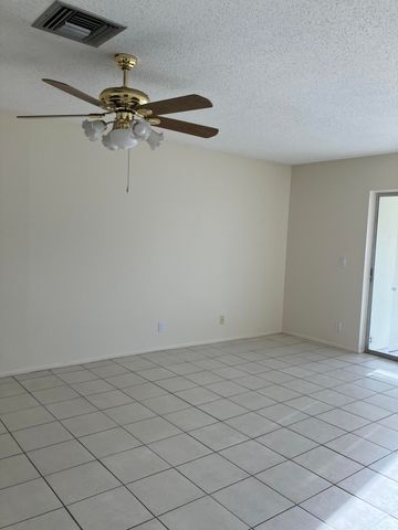 2556 Dudley Drive E D, West Palm Beach, FL 33415