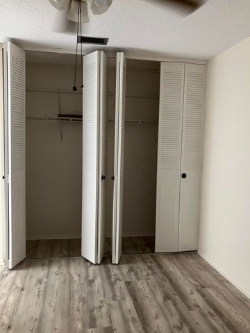 2556 Dudley Drive E D, West Palm Beach, FL 33415