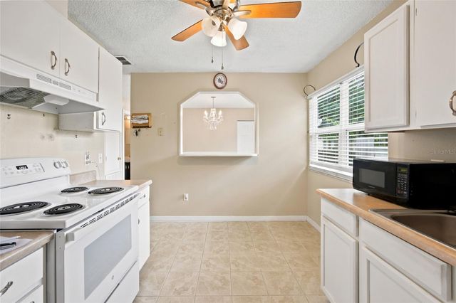 35 HICKORY TRACK WAY, Ocala, FL 34472