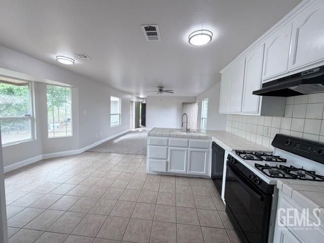 2301 Gurley Street, Bakersfield, CA 93305