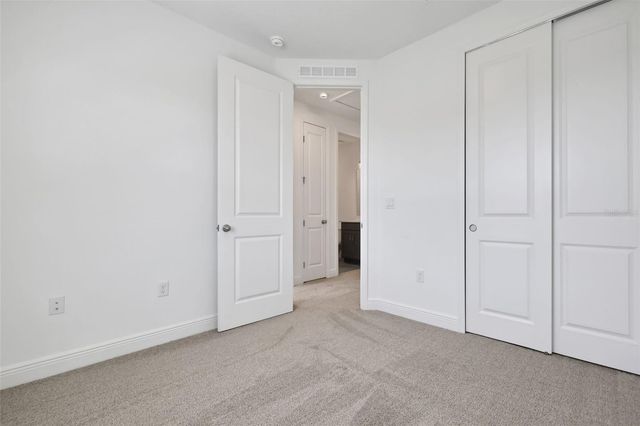 2904 VOYAGER AVENUE, St Cloud, FL 34771