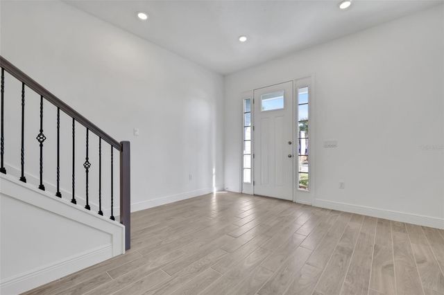 2904 VOYAGER AVENUE, St Cloud, FL 34771