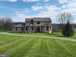 11820 SHIMPSTOWN ROAD, Mercersburg, PA 17236