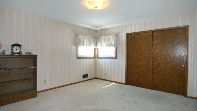 9608 Toledo Road, Bloomington, MN 55437