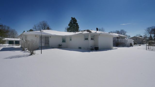 9608 Toledo Road, Bloomington, MN 55437