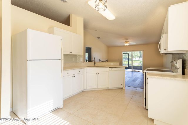 1318 Auburn Lakes Drive, Rockledge, FL 32955