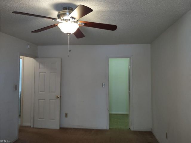 203 Quarter Trl Apt F, Newport News, VA 23608