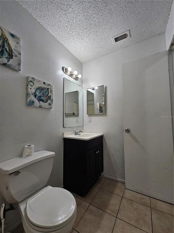 247 THORN TREE PLACE 247, Brandon, FL 33510