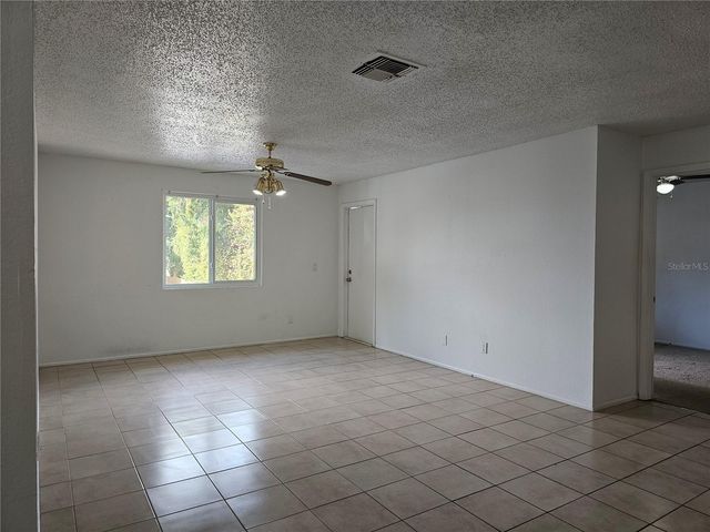 247 THORN TREE PLACE 247, Brandon, FL 33510