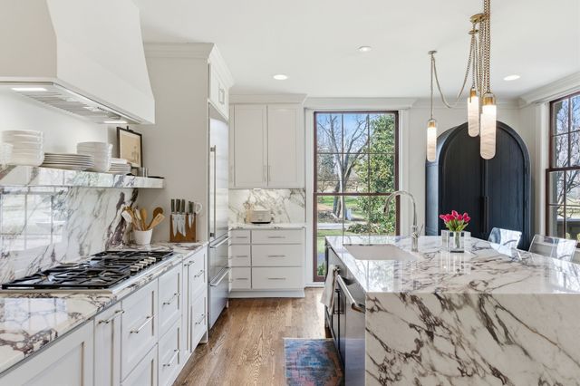 110 Lynnwood Terrace, Nashville, TN 37205