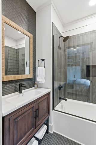 110 Lynnwood Terrace, Nashville, TN 37205