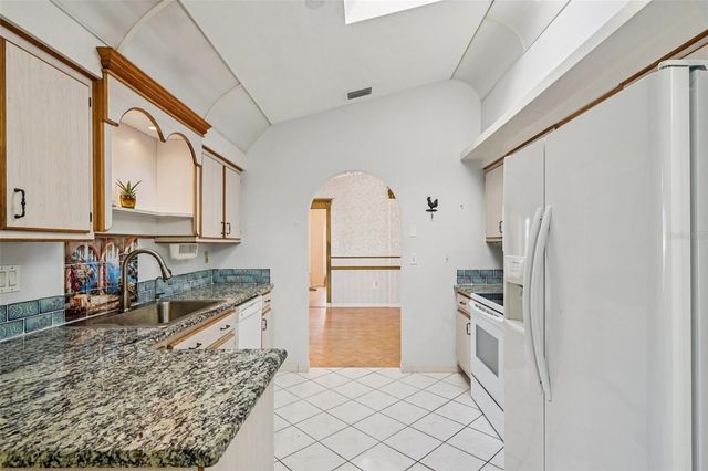 2772 AUBURN BOULEVARD, Port Charlotte, FL 33948