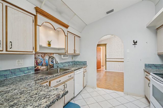 2772 AUBURN BOULEVARD, Port Charlotte, FL 33948