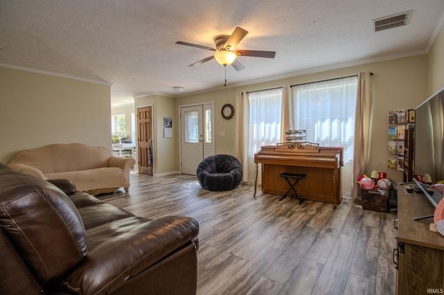 7200 S 250 W, North Judson, IN 46366