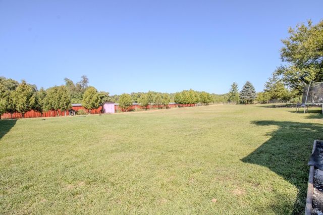 7200 S 250 W, North Judson, IN 46366