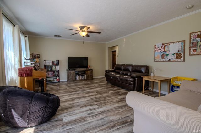 7200 S 250 W, North Judson, IN 46366