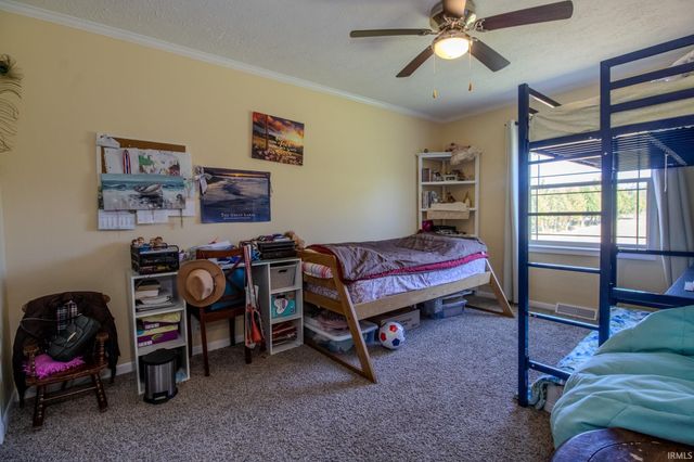 7200 S 250 W, North Judson, IN 46366