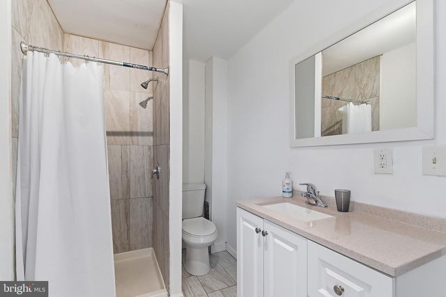 233 ELLIS ST, Burlington, NJ 08016