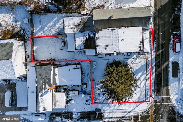 233 ELLIS ST, Burlington, NJ 08016