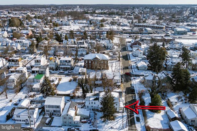 233 ELLIS ST, Burlington, NJ 08016