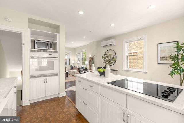 513 SOMERSET PL NW, Washington, DC 20011