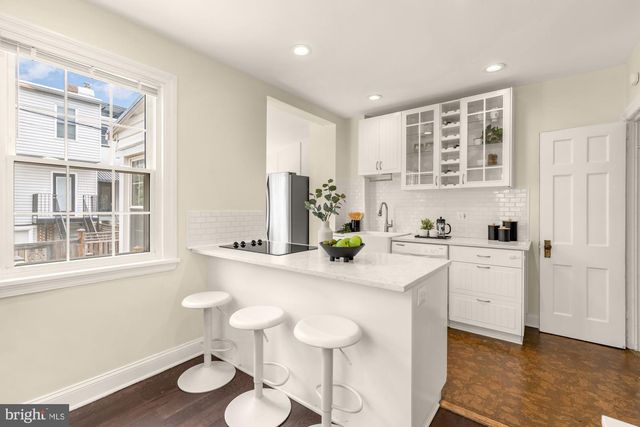 513 SOMERSET PL NW, Washington, DC 20011