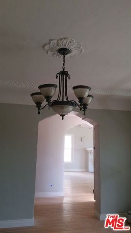 183 S Detroit Street, Los Angeles, CA 90036