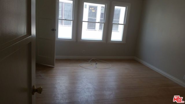 183 S Detroit Street, Los Angeles, CA 90036